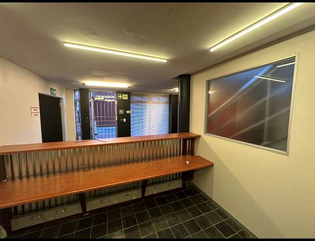 315M² OFFICE TO LET IN OBSERVATORY